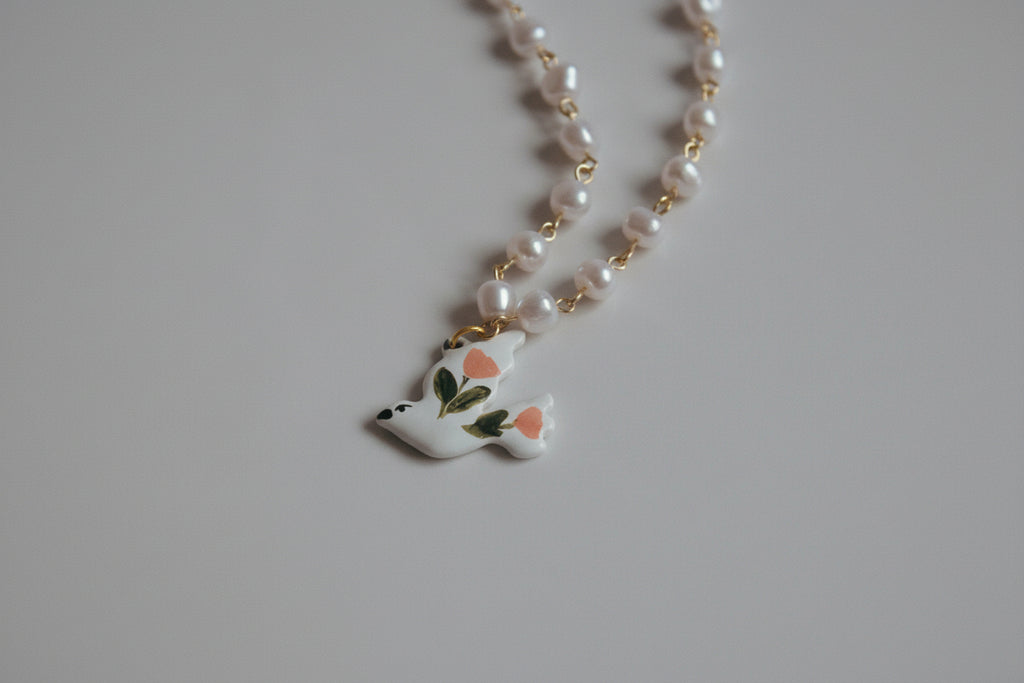 Peachy Dove Chain